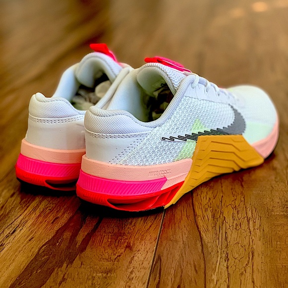 Nike METCON 7 X “Rawdacious” - Picture 7 of 8